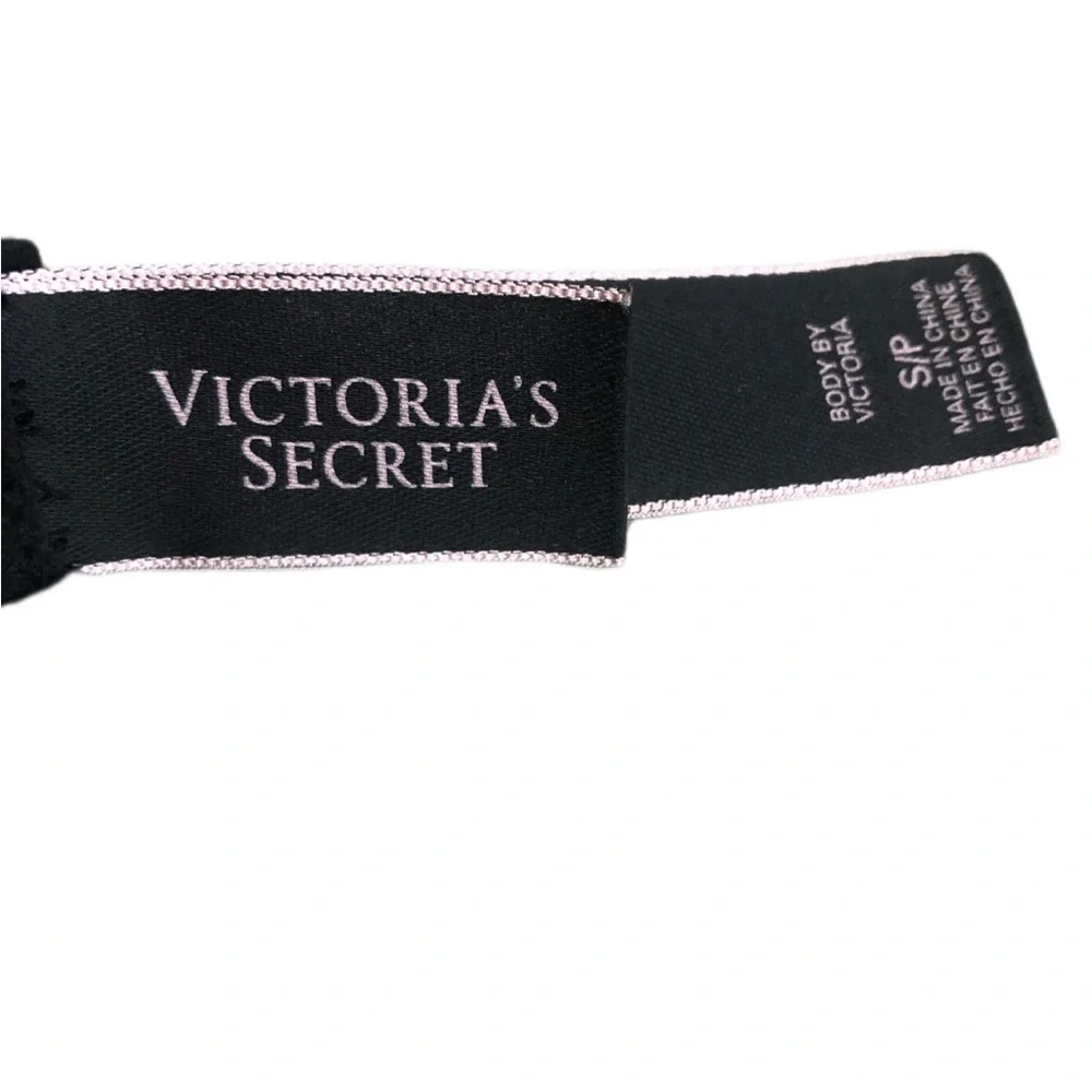 VICTORIA’S SECRET BLACK LACE BRALETTE - Picture 7 of 7